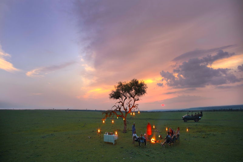 Sunset drinks stop at Naboisho